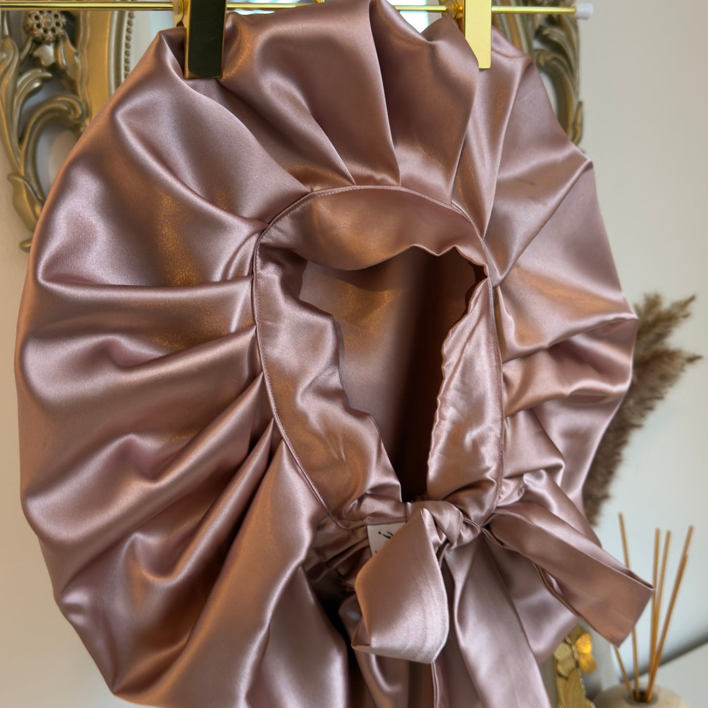 Dusty Pink Silky Bonnet